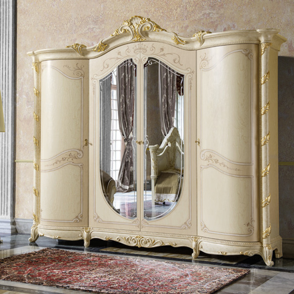 Kleiderschrank Madame Royale 4-türig Super